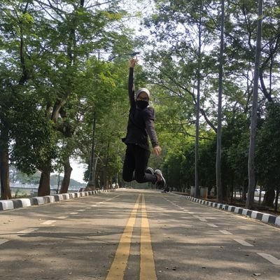 awmrfh's profile picture. hello again 🙋