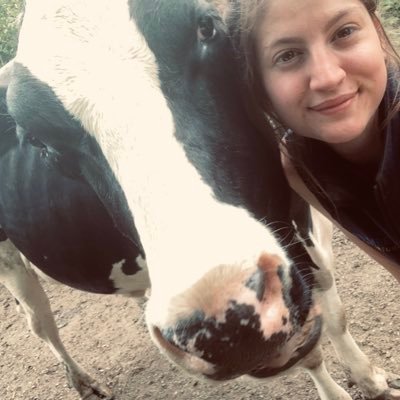 padfieldcalf1's profile picture. Dairy farmer’s daughter 🐮. HAU grad- Ag with Animal Science 📚. Wynnstay Calf and Youngstock specialist covering South England 🐄🐑. All views are my own.