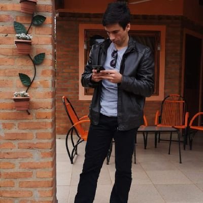 half_94's profile picture. Crecer paso a paso.