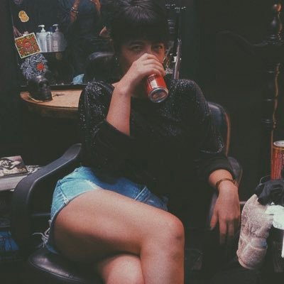 No se abrir salsas en bolsita y vivo en la pálida emocional.