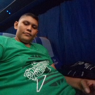 ruben9nieves's profile picture. 100% didáctico