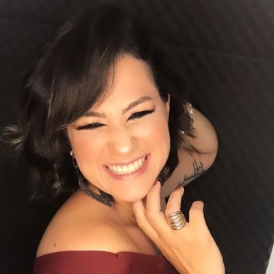 Mãe do Bê!
Entusiasta do Direito Tributário e Gestão Tributária!
Aprendiz do mercado financeiro!
Aspirante a poetisa!
Fotógrafa em evolução!