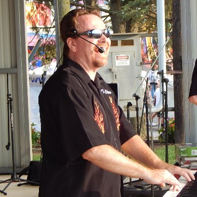 Husband, Dad, Musician, GAMER. Former game journalist, @og_nlgaming. Love everything from Intellivision to Xbox, but old school Sega 4ever! עַם יִשְׂרָאֵל חַ