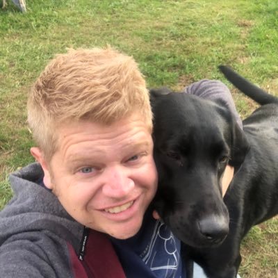 levej012's profile picture. 