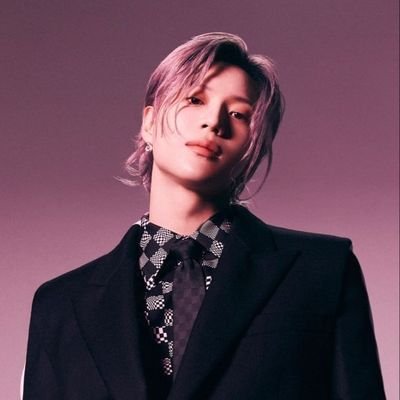 lossing_mind's profile picture. ~ʜᴇʟʟᴏ~ 
🌈