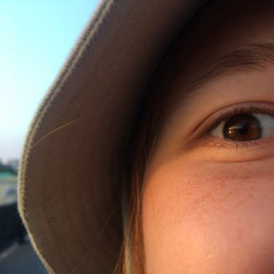 VioSoboleva's profile picture. i'm just sitting in my car and waiting for my