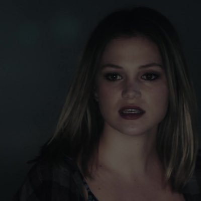 attractstrouble's profile picture. ❝𝘛𝘩𝘦𝘳𝘦 𝘪𝘴 𝘯𝘰𝘵𝘩𝘪𝘯𝘨 𝘐 𝘥𝘰 𝘣𝘦𝘵𝘵𝘦𝘳 𝘵𝘩𝘢𝘯 𝘳𝘦𝘷𝘦𝘯𝘨𝘦.❞ 𝘍𝘳𝘢𝘤𝘵𝘶𝘳𝘦𝘴 𝘎𝘝 𝘙𝘗. 𝘍𝘊: 𝘖𝘭𝘪𝘷𝘪𝘢 𝘏𝘰𝘭𝘵.