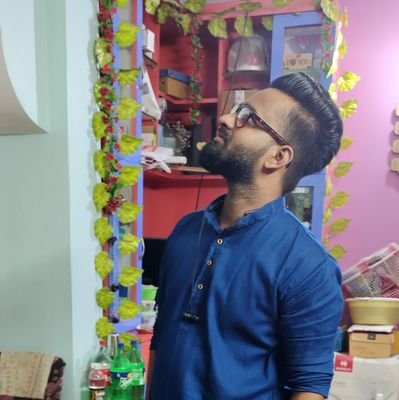 AdilNoaman's profile picture. Manners Maketh Man!