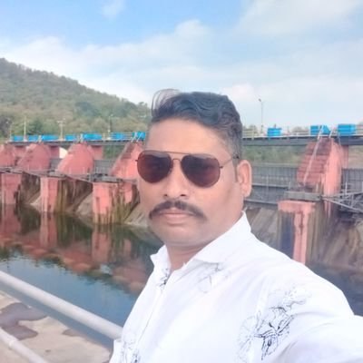 AmPravina's profile picture.