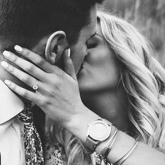 anna_burka's profile picture. 