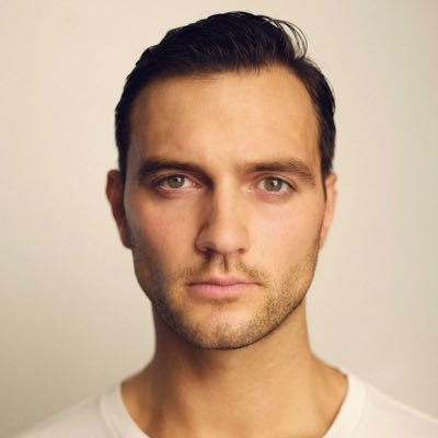 Totally swede english guy 😉 🏴/🇸🇪 Professional frollicker: 🎭🎬 Agent: @ambermgmt 🎙Voiceover: @VoicecallOnline Web: https://t.co/gV41a7mXYw