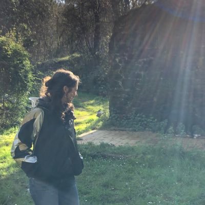 Klinische Psych / Risikopatientin und Migrantenkind. Wissenschaft, Klima und Egalität. Ewiges Fernweh. Bella ciao and always alerta.