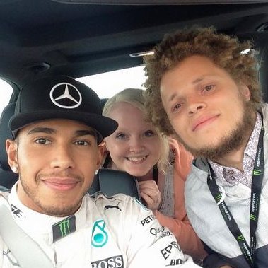 marlow08's profile picture. Dad of 3 amazing kids. Gorgeous Fiancé. Footie. Foodie. F1. Tech. Love all things really! Im great 🤣🤣