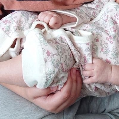 あまり呟いていません 30代/年の差育児中(12歳♂︎と3歳♀︎🎀)いいねは共感・応援の意味を込めて👍️無言フォロー&フォロバ失礼します( '-' 🌟 タメ口でどうぞ👌