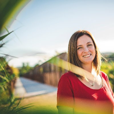 Rosiua's profile picture. Ser feliç i fer feliç