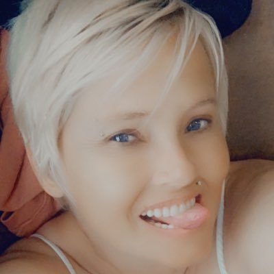 #Mind-Blowing #Phonesex Exceptionally vivid descriptions #Fetish #Fantasy #Roleplay #Mistress share me to the world #tributes MUST BE +18 only