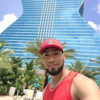 Robert Suarez (@robsuarez1) 's Twitter Profile