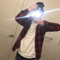 . (@reeads_) 's Twitter Profile