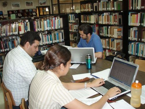 Bibliotecas de INCAE: especializadas en administración, economía y las condiciones económico-sociales de América Latina