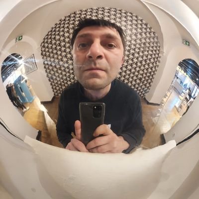 artpis's profile picture. 