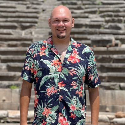 jaro_heve's profile picture. I'm just a funny guy who enjoys life. I'm an actor and a singer. I love art, theater, music, improv & special fx makeup! 🎭