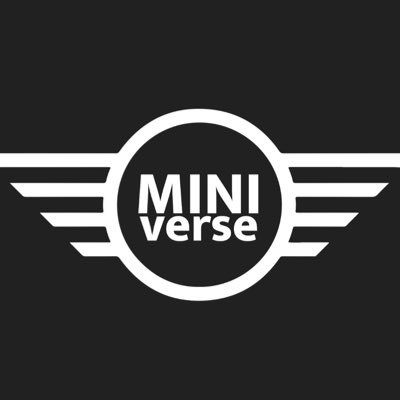 Mini Cooper Love | Flexin in the SOL network | Where classic meets the metaverse🤍🚗