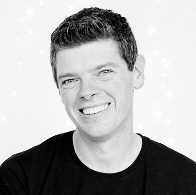 Data consultant @_cubido, sports fan, firefighter