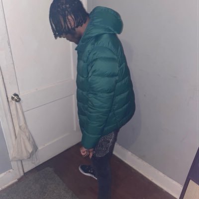 DLoading47's profile picture. 864 😈