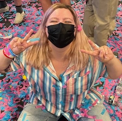 28 she/her
+ take me higher than i've ever been