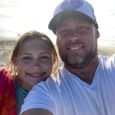 tleddon's profile picture. A normal dude that loves learning and nature.