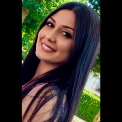 KubraClsk's profile picture. Chargée d’affaires professionnels.