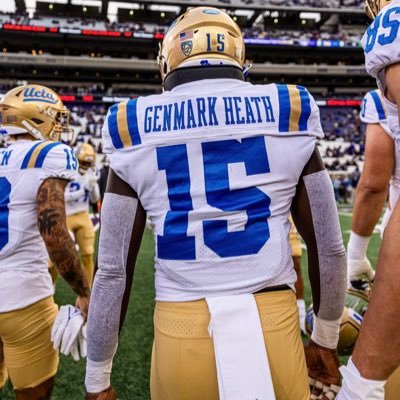 2022 NFL Draft Prospect                      Notre Dame B.S. | UCLA M.Ed For all business inquiries: Cleodis@cfloydlaw.com