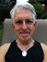 MN32505's profile picture. (\(*◡*)/) ... On a quest for inner peace ... ☮