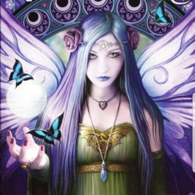 emluka's profile picture. Tom Petty fan, coffee drinker and boosh lover! Also have a major crush on Andy Biersack🖤