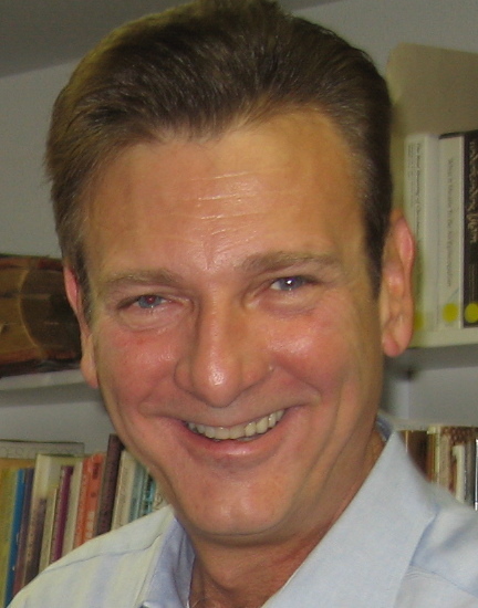 Educator. Historian. Lover of bourbon, wine, architecture, Boston terriers, San Antonio, far West Texas, Mexico.