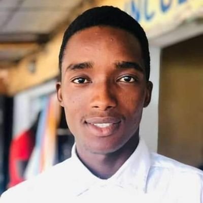 DialloCivisme's profile picture. je cherche pas d'être beau plutôt être grand .le travail anoblit l'homme car la Guinée c'est ma vie c'est mon pays qui  m'as vu naître je donner corps et âme...