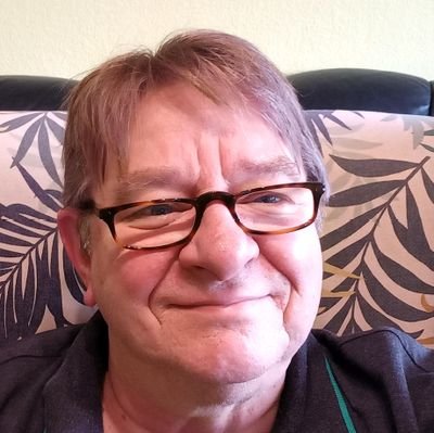 DieterWiegel's profile picture. BvB-Fan, Rentner, Leser von allerlei Büchern, Gamer, Rockmusik (Deep Purple, Rolling Stones, Genesis, Pink Floyd), lecker Essen und Trinken.