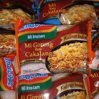Mie Cakalang (@ooogarin) 's Twitter Profile