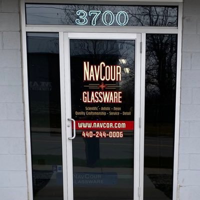 We are the REAL NavCour Glassware! Here to give everyone the best glassblowing/neon content!