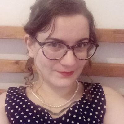 She/her.
Humoriste de chambre, ecrivaine en bouse, constipée de la vie
rude horny obsessed with food