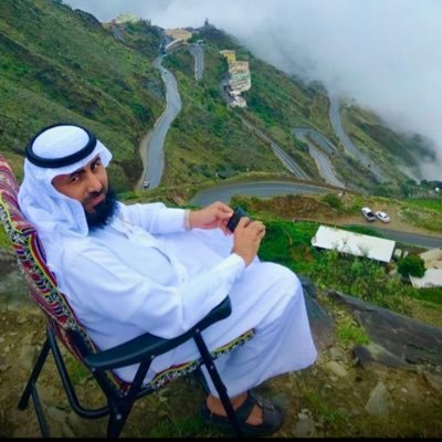 عضو مؤسس لجميعة الداير للخدمات الصحية ومدير شؤون المراكز الصحية بمحافظة الداير سابقا