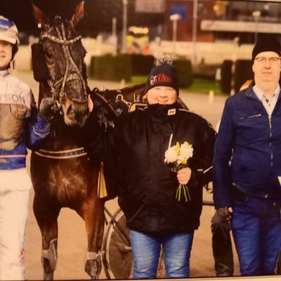 FarbrorBo's profile picture. Hästägare i mindre skala