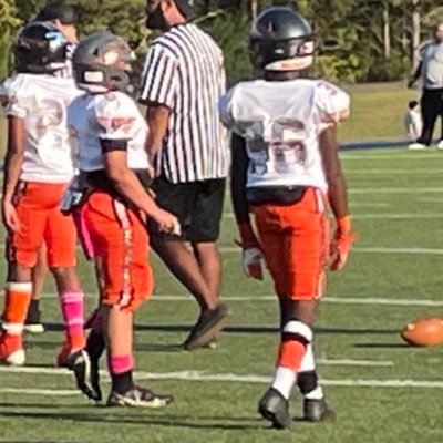 Yoboilloyd36's profile picture. Athlete🏈 God1 🚶🏾‍♂️vs🌍 Isaiah 25:1