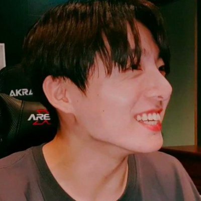 jaaaslippah's profile picture. BTS | bit of a BTS collector tbh | needs ARMY friends |