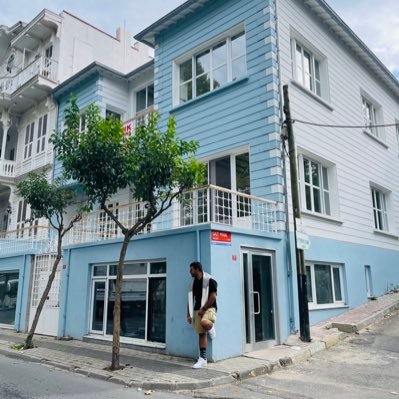 Yousef__baroudi's profile picture. BBQ secret fayklox snowflakes sauce