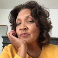 Miriam Paris (@repmparis) Twitter profile photo