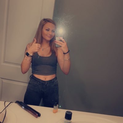 LuhmannSavannah's profile picture. Mama to the most beautiful lil girl 💖