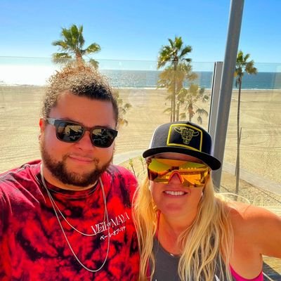 ClintonGreen97's profile picture. 