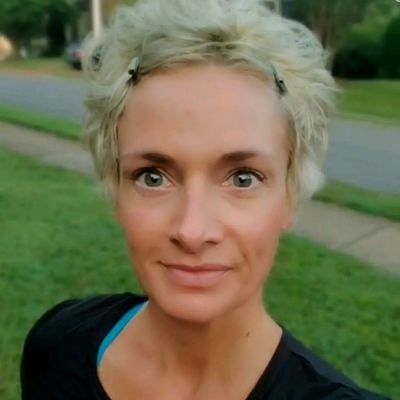 👊🏼 Owner/Creator
Shell Shock®️ Fitness
🥋 World Martial Arts Champion
🏅Gold Medalist
Join my TEAM 💜 online or in-person. #fitness
