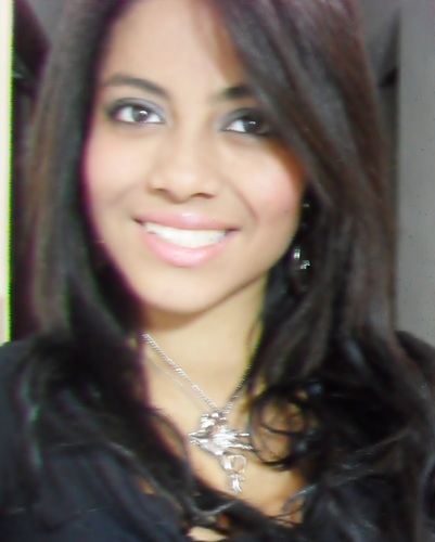 não me julgue pela capa , sem sabeer o conteúdo (yy) ‘ * bjos de gloss.*